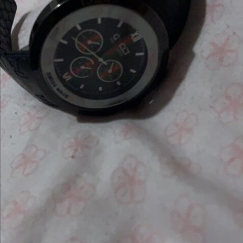 Gucci watch worth 900 but best offer gets it